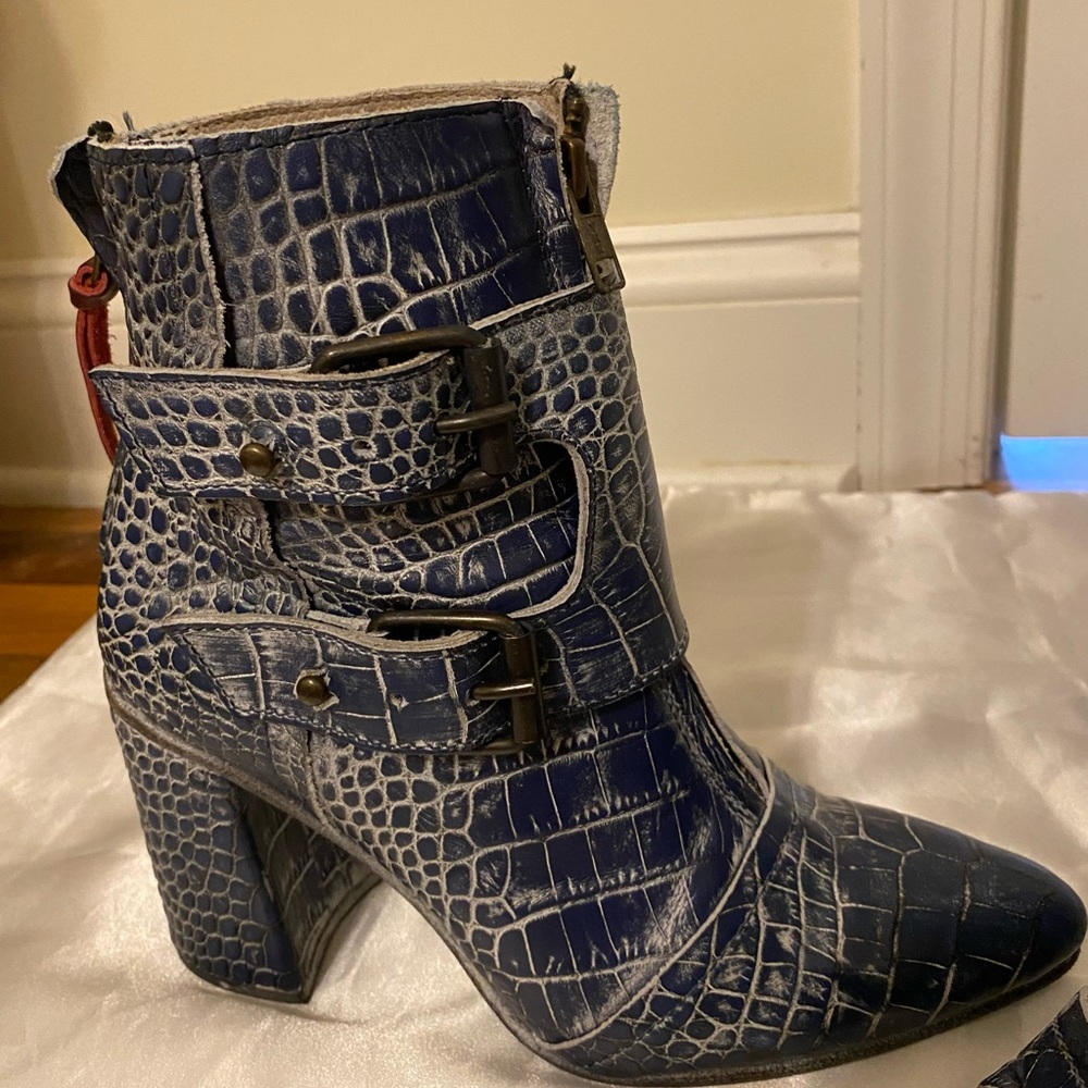 Freebird By Steven Handcrafted Joey Boot - image 3